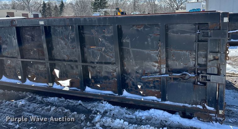 image for item DQ0627 K&H Welding roll-off dumpster