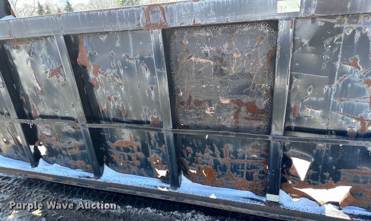 image for item DQ0627 K&H Welding roll-off dumpster