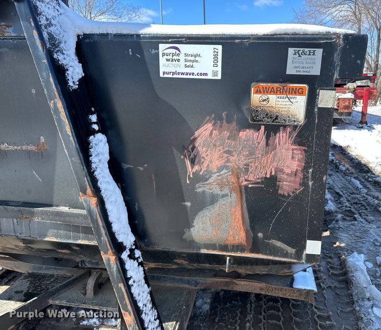 image for item DQ0627 K&H Welding roll-off dumpster