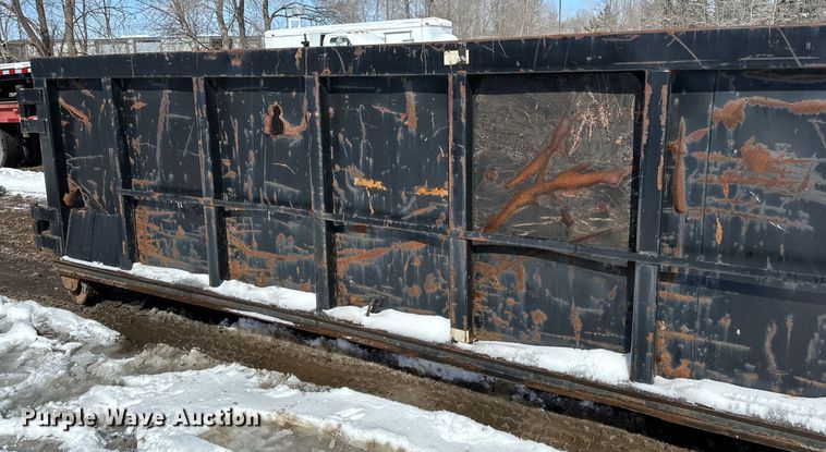 image for item DQ0627 K&H Welding roll-off dumpster