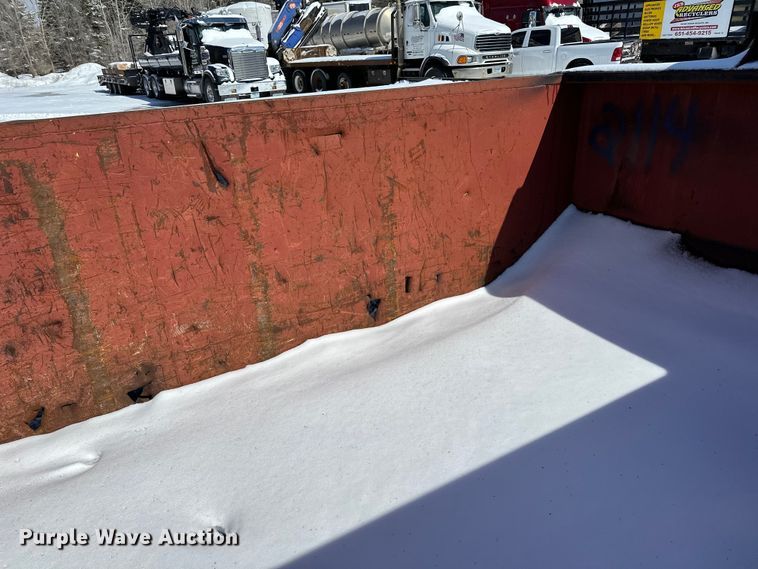 image for item DQ0627 K&H Welding roll-off dumpster