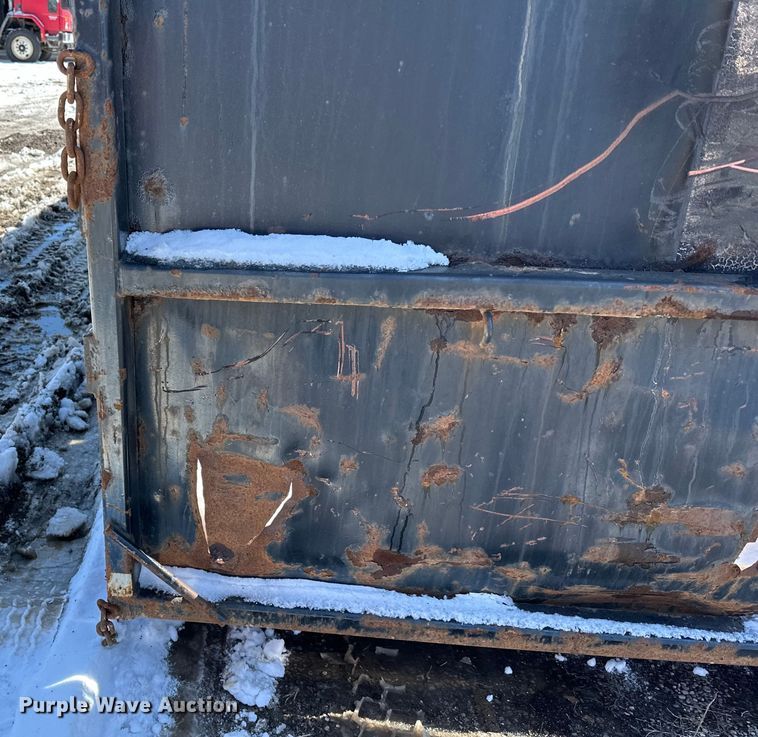 image for item DQ0627 K&H Welding roll-off dumpster