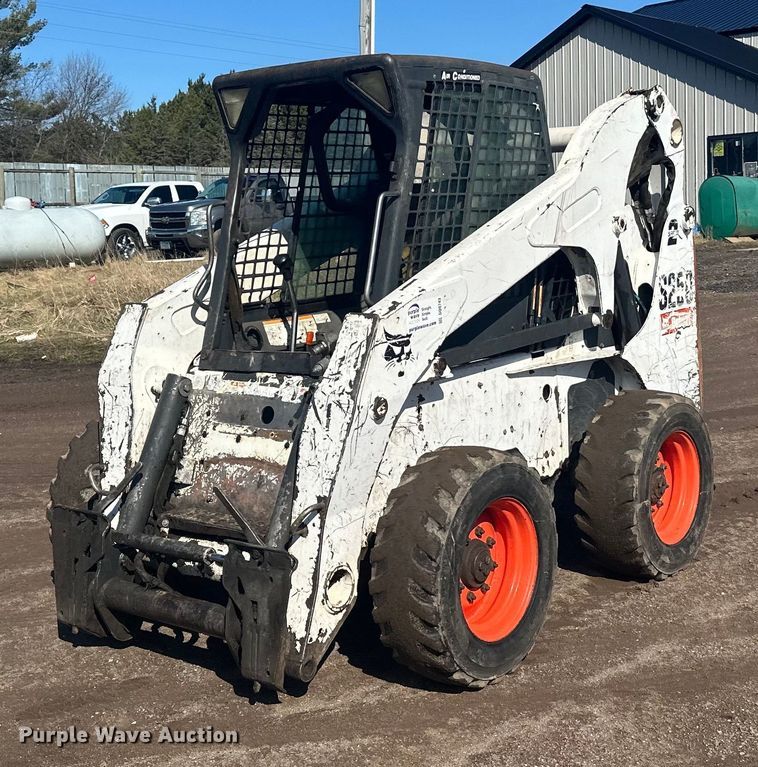 image for item DQ0743 2006 Bobcat S250 skid steer loader