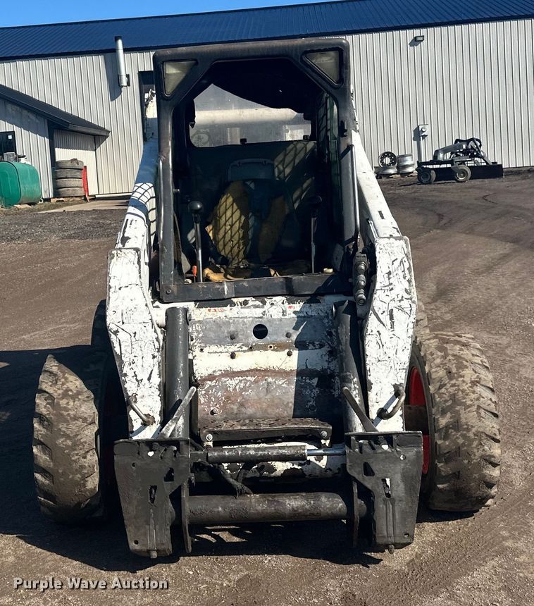 image for item DQ0743 2006 Bobcat S250 skid steer loader