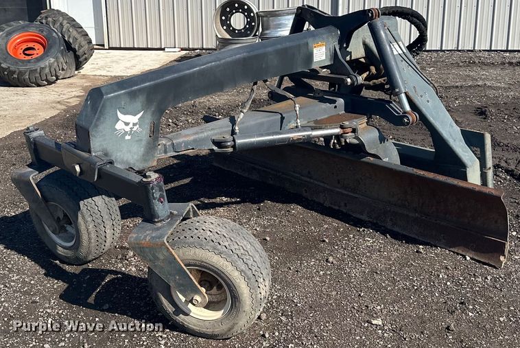 image for item DQ0744 Bobcat  Grader skid steer grader