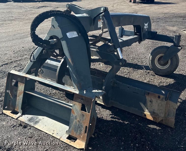 image for item DQ0744 Bobcat  Grader skid steer grader