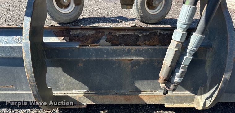 image for item DQ0744 Bobcat  Grader skid steer grader