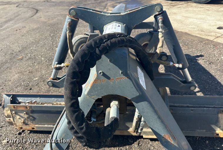 image for item DQ0744 Bobcat  Grader skid steer grader