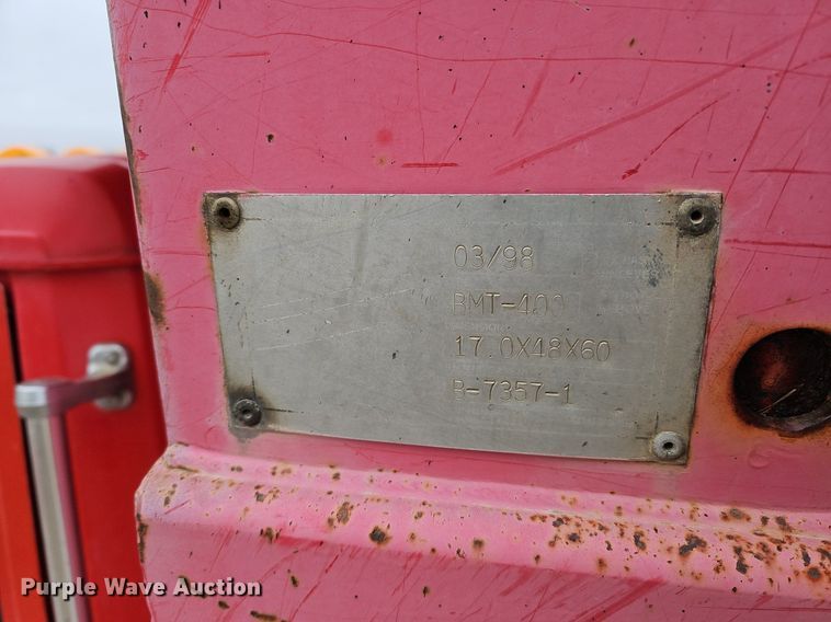 image for item DQ8639 1999 Freightliner FL80 dump truck