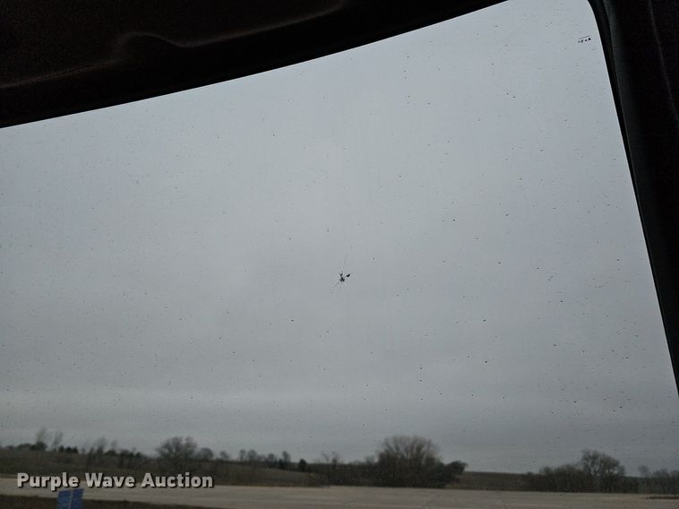 image for item DQ8639 1999 Freightliner FL80 dump truck