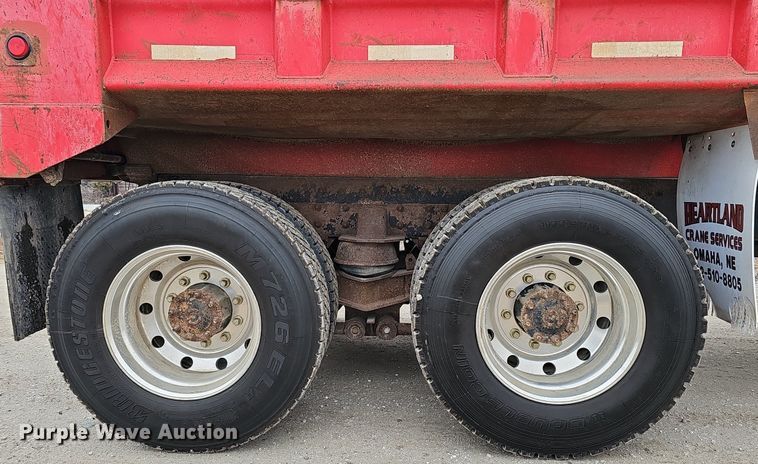 image for item DQ8639 1999 Freightliner FL80 dump truck