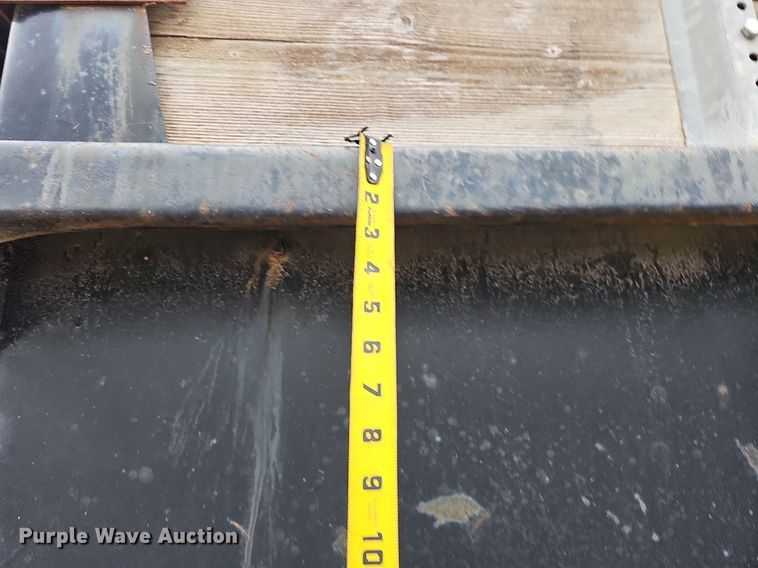 image for item DQ8670 1976 Ford 9000 dump truck