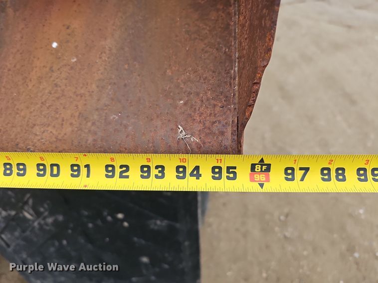 image for item DQ8670 1976 Ford 9000 dump truck