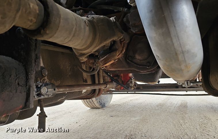 image for item DQ8670 1976 Ford 9000 dump truck