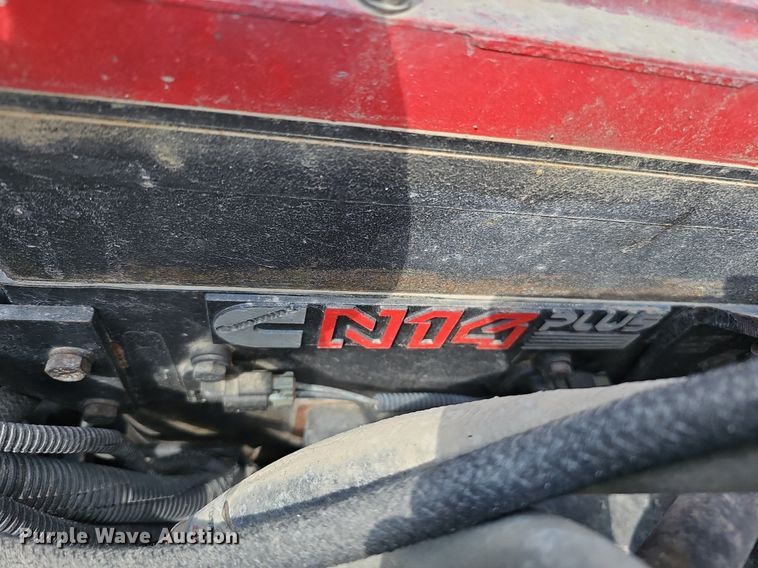 image for item DQ8673 1999 Peterbilt 379 semi truck