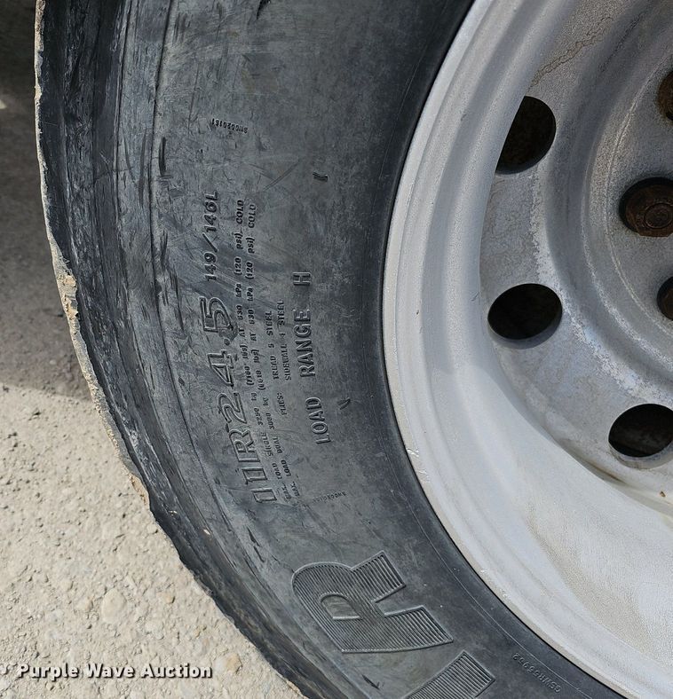 image for item DQ8673 1999 Peterbilt 379 semi truck