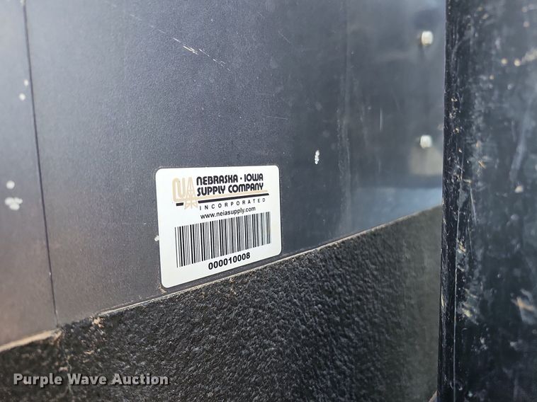 image for item DQ8675 2015 Caterpillar CT660L hydrovac truck