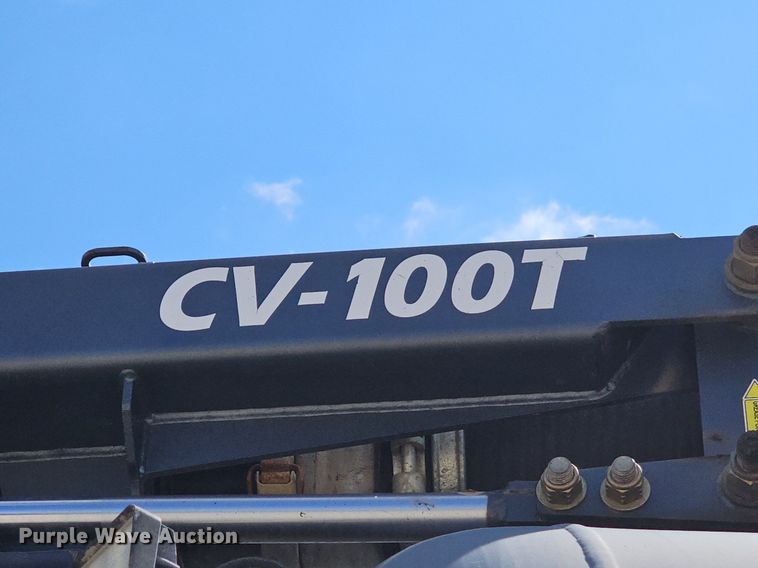 image for item DQ8675 2015 Caterpillar CT660L hydrovac truck