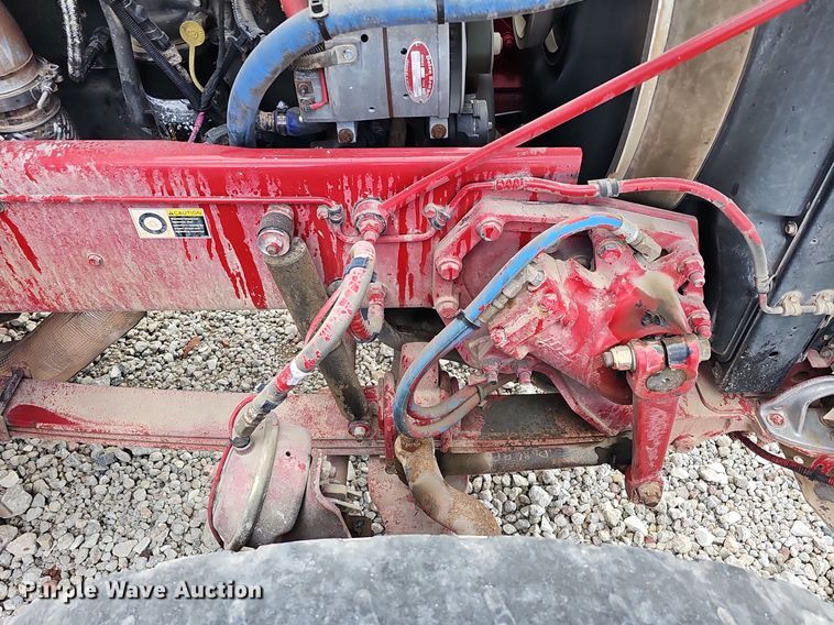 image for item DQ8676 2014 Peterbilt 365 ready mix truck