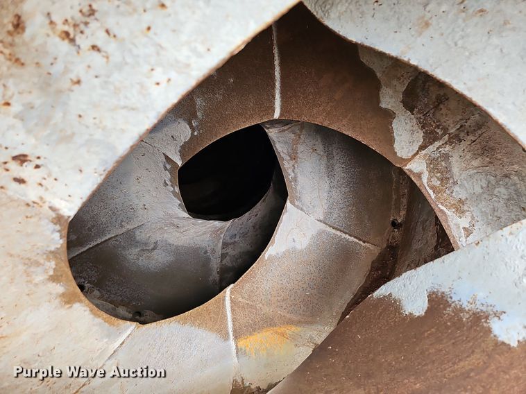 image for item DQ8676 2014 Peterbilt 365 ready mix truck