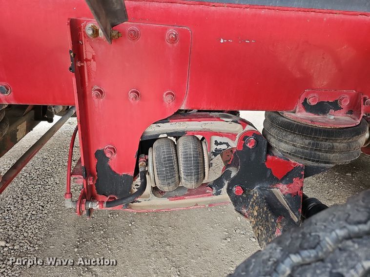 image for item DQ8676 2014 Peterbilt 365 ready mix truck