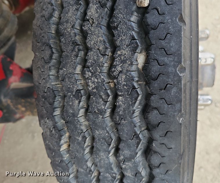 image for item DQ8676 2014 Peterbilt 365 ready mix truck