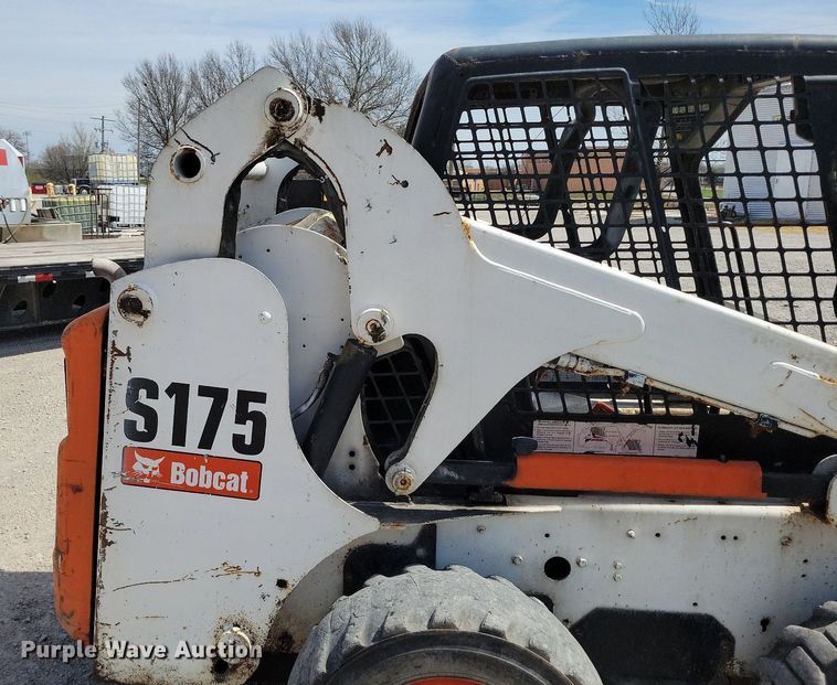 image for item DR7929 2008 Bobcat S175 skid steer loader