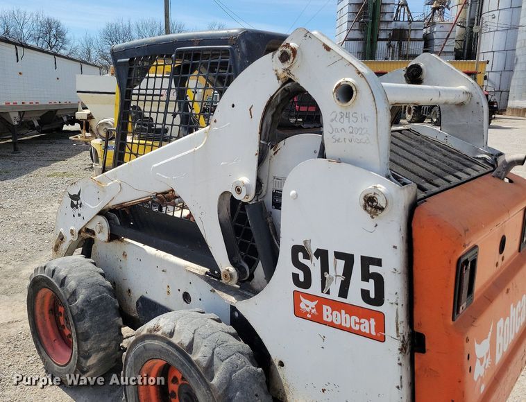 image for item DR7929 2008 Bobcat S175 skid steer loader