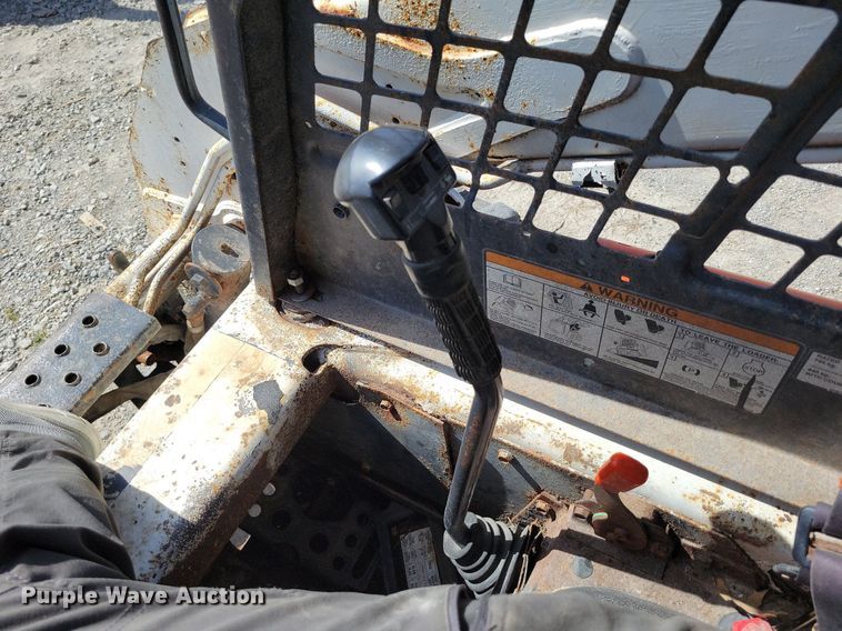 image for item DR7929 2008 Bobcat S175 skid steer loader