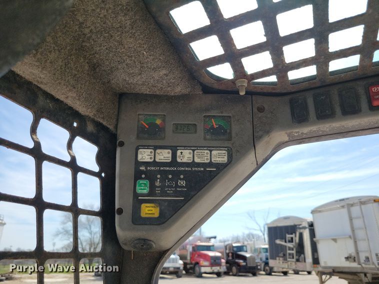 image for item DR7929 2008 Bobcat S175 skid steer loader