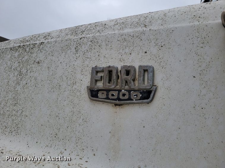image for item DR7950 1985 Ford 8000 dump truck