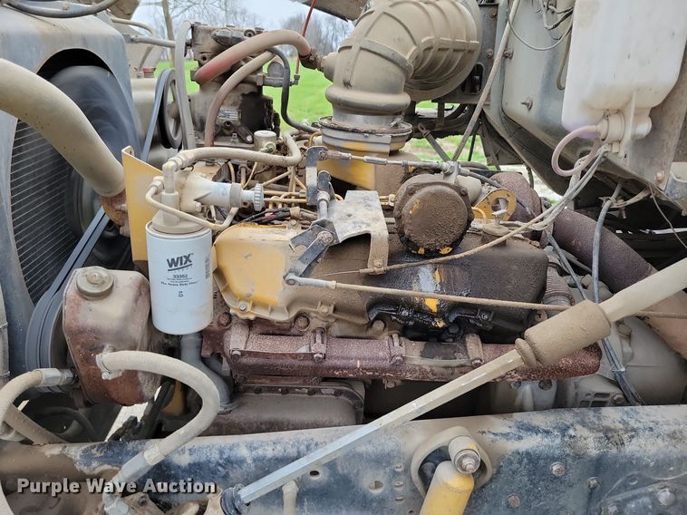 image for item DR7950 1985 Ford 8000 dump truck