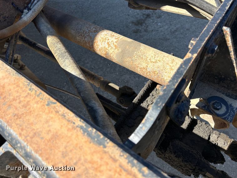 image for item DS0852 1984 Mack  DM685S truck cab and chassis