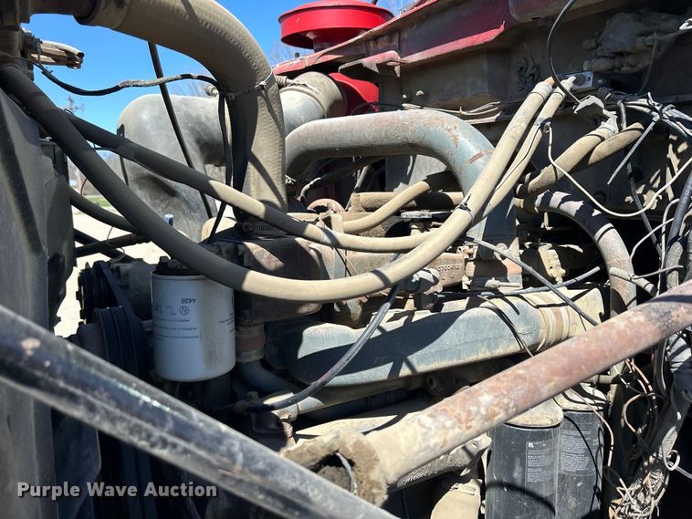 image for item DS0852 1984 Mack  DM685S truck cab and chassis