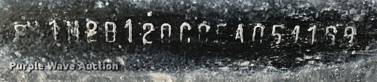 image for item DS0852 1984 Mack  DM685S truck cab and chassis