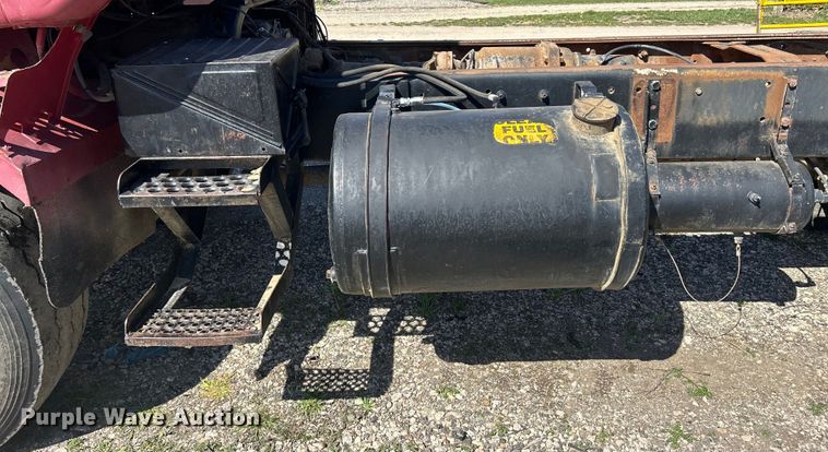 image for item DS0853 1978 Mack truck cab and chassis