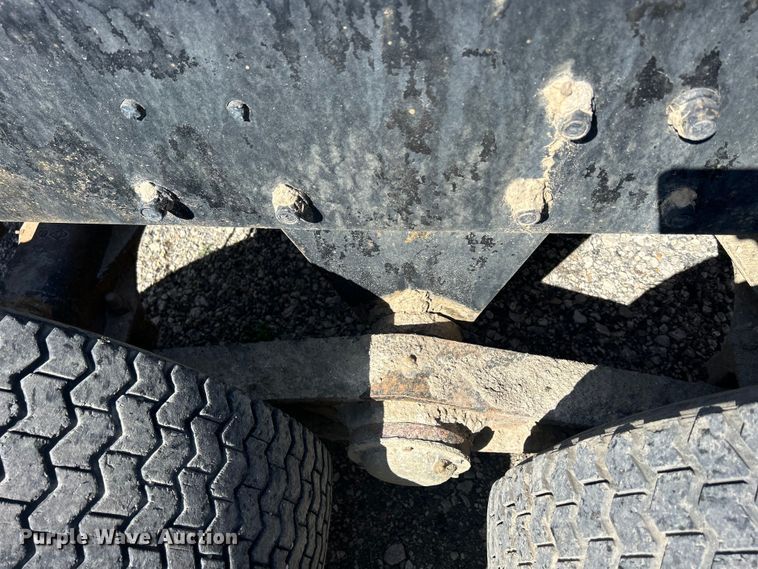 image for item DS0853 1978 Mack truck cab and chassis