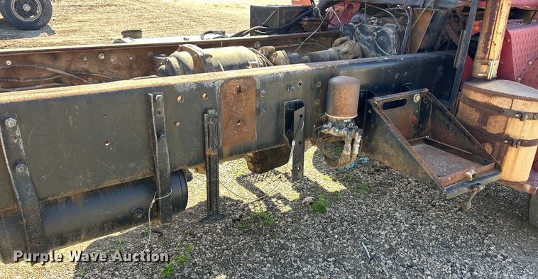 image for item DS0853 1978 Mack truck cab and chassis