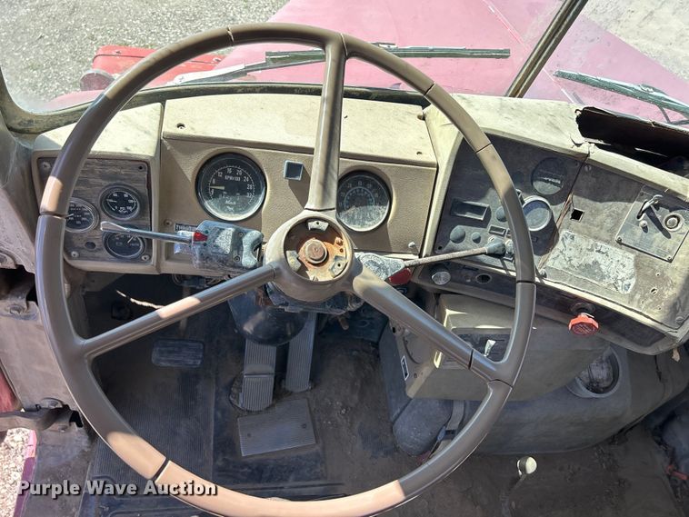 image for item DS0853 1978 Mack truck cab and chassis