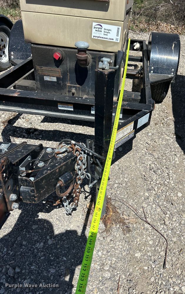 image for item DS0856 2004 Cummins  25A61 L32145E generator