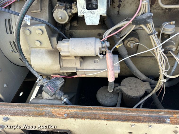 image for item DS0856 2004 Cummins  25A61 L32145E generator