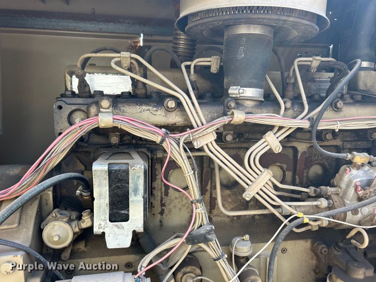 image for item DS0856 2004 Cummins  25A61 L32145E generator