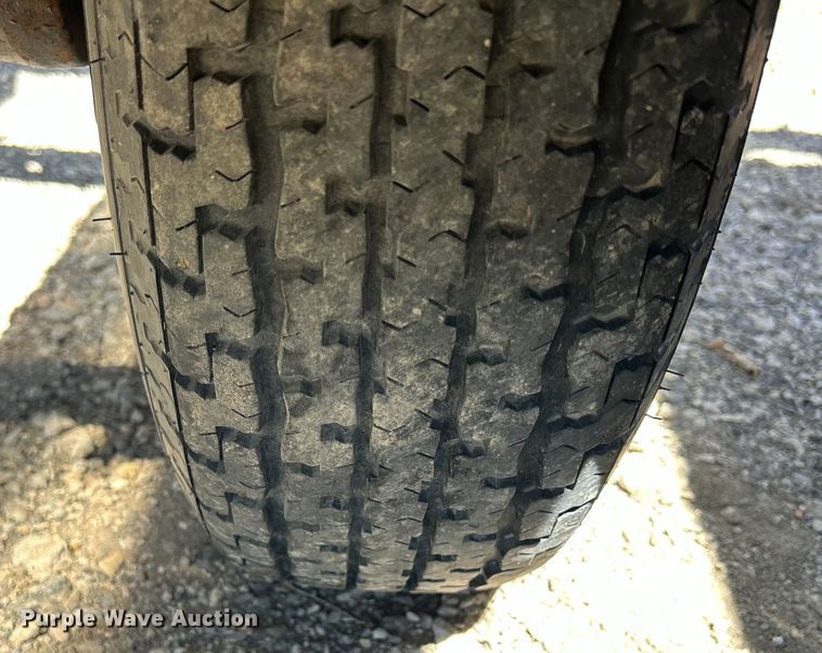 image for item DS0856 2004 Cummins  25A61 L32145E generator