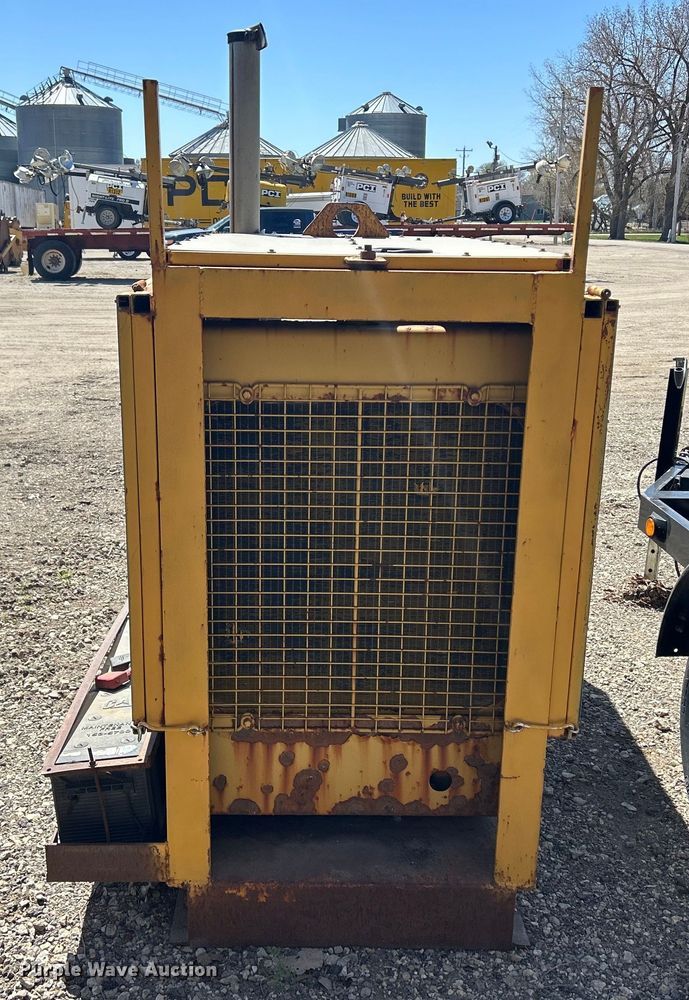 image for item DS0857 Shop built generator 