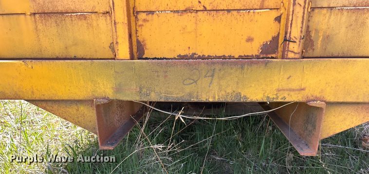 image for item DS0858 Flatbed