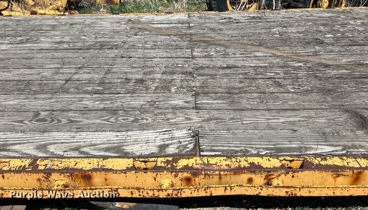 image for item DS0858 Flatbed