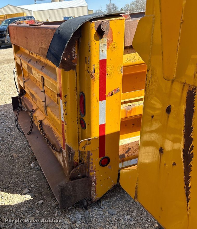 image for item DS0860 Heil HPT-316 dump bed