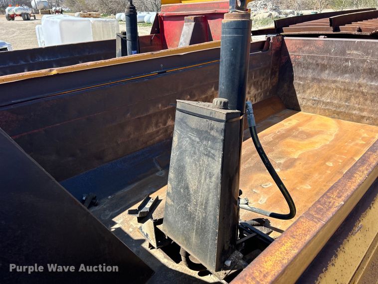 image for item DS0860 Heil HPT-316 dump bed