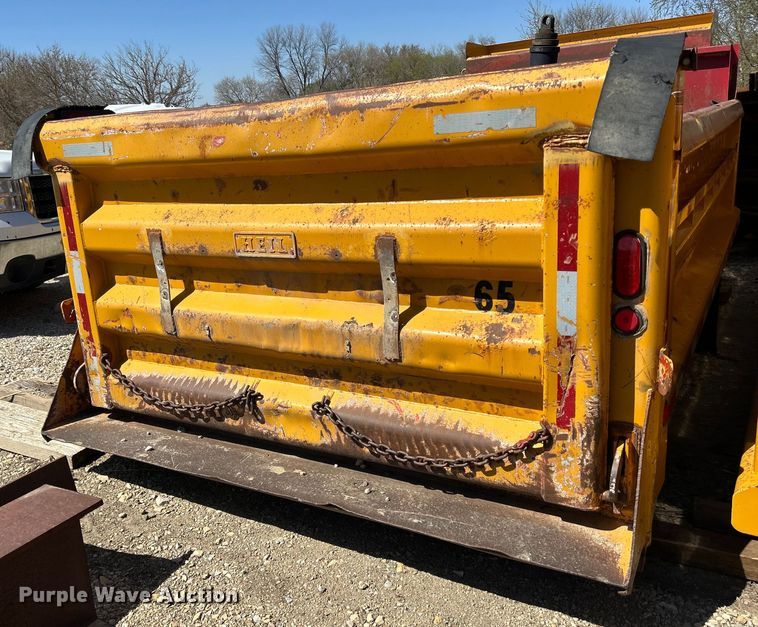 image for item DS0861 Heil dump bed