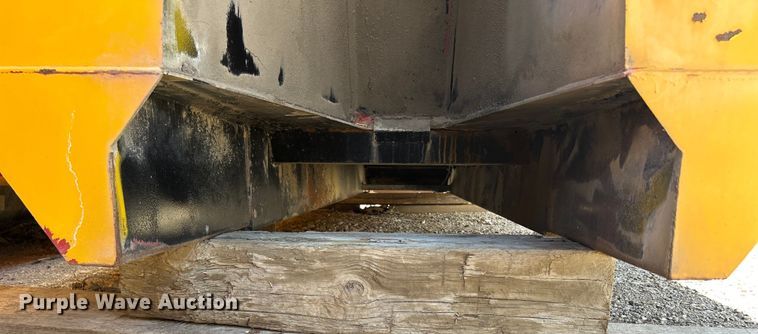 image for item DS0861 Heil dump bed